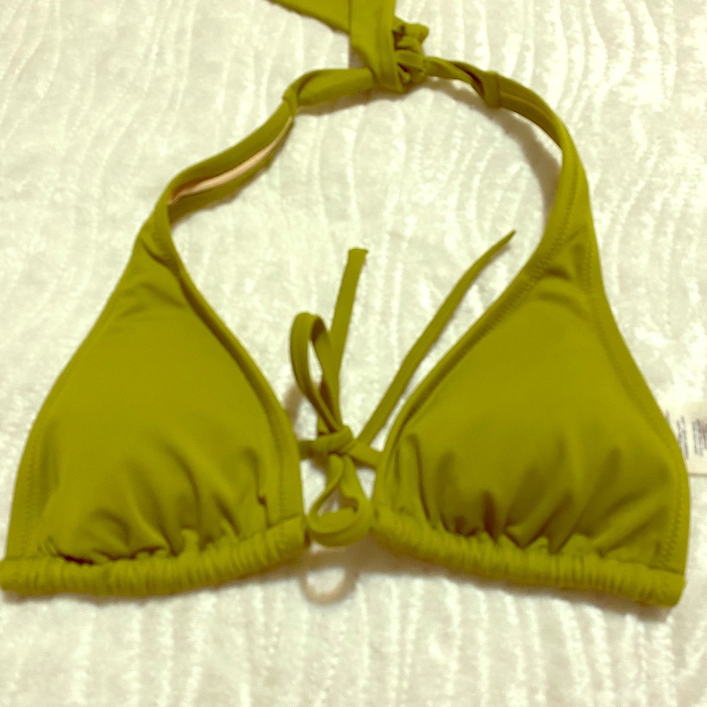 Swim suit top. NWT. Size x small.
